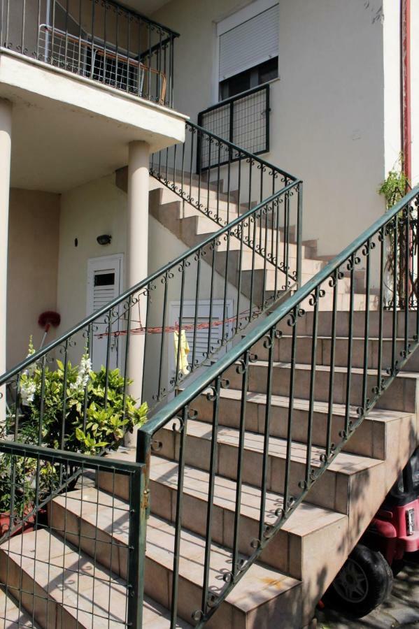 לפטוקריה Villa Jenny מראה חיצוני תמונה